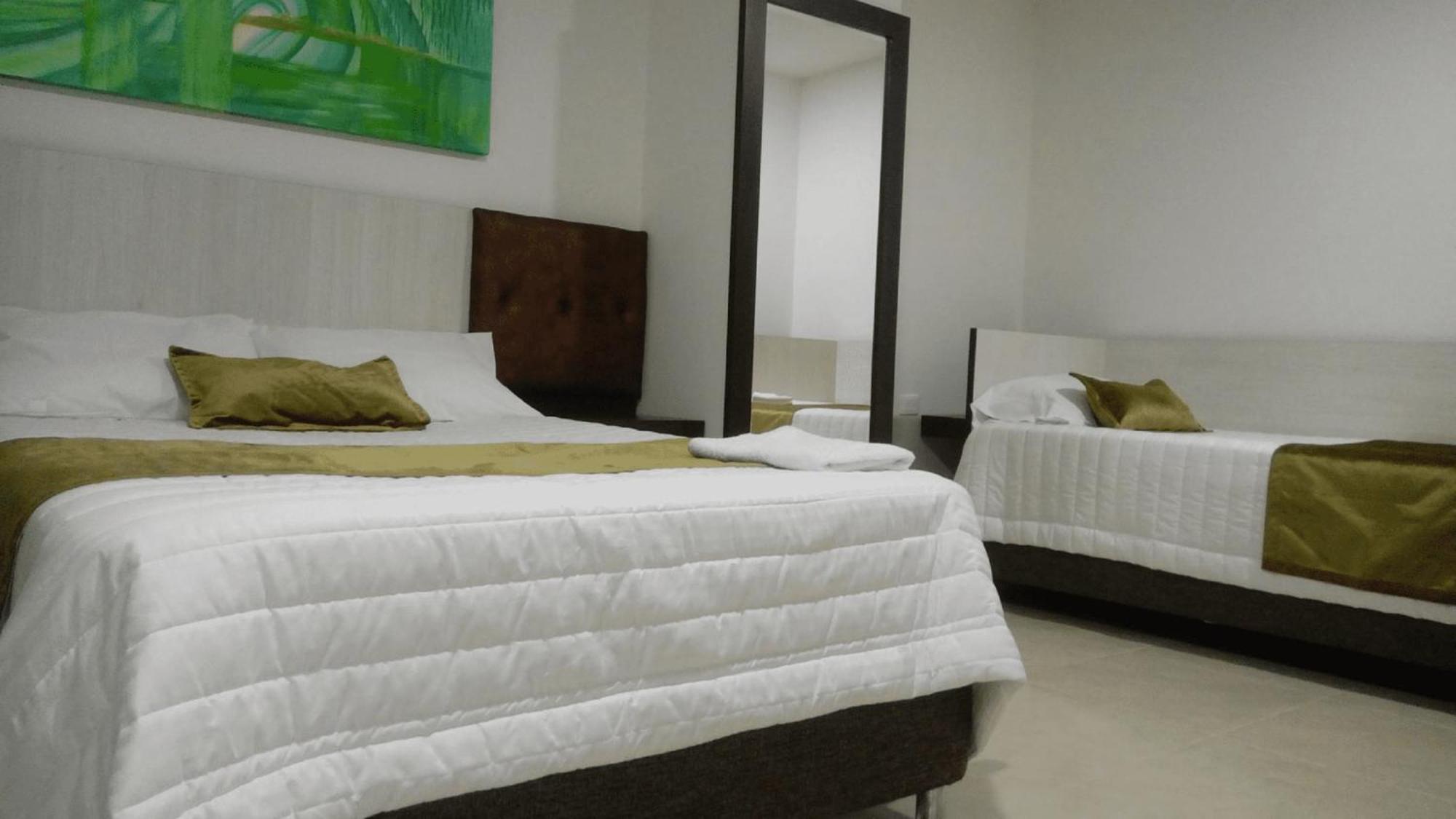 Hotel Andinos Plaza Florencia Florencia  Extérieur photo