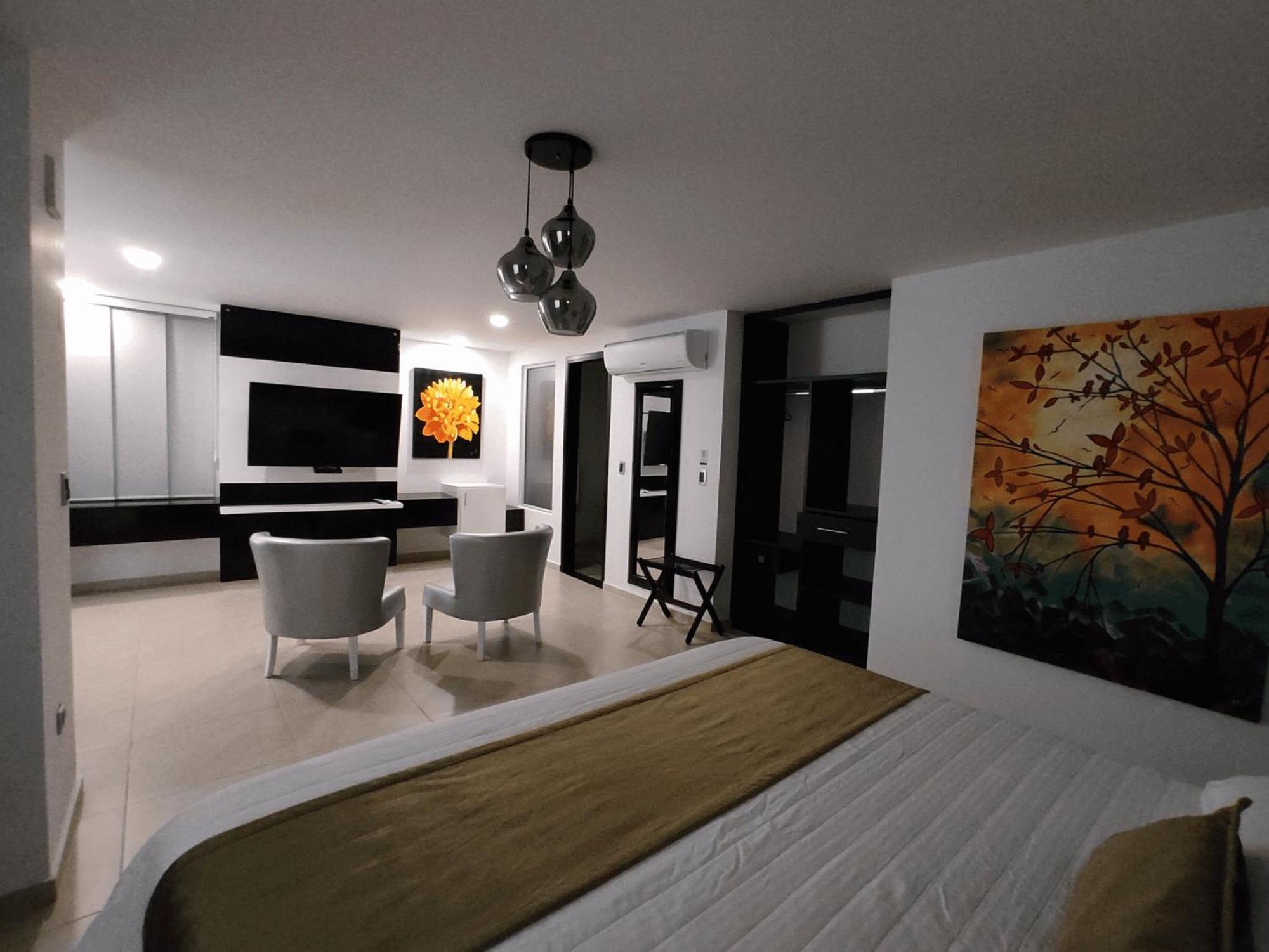 Hotel Andinos Plaza Florencia Florencia  Extérieur photo