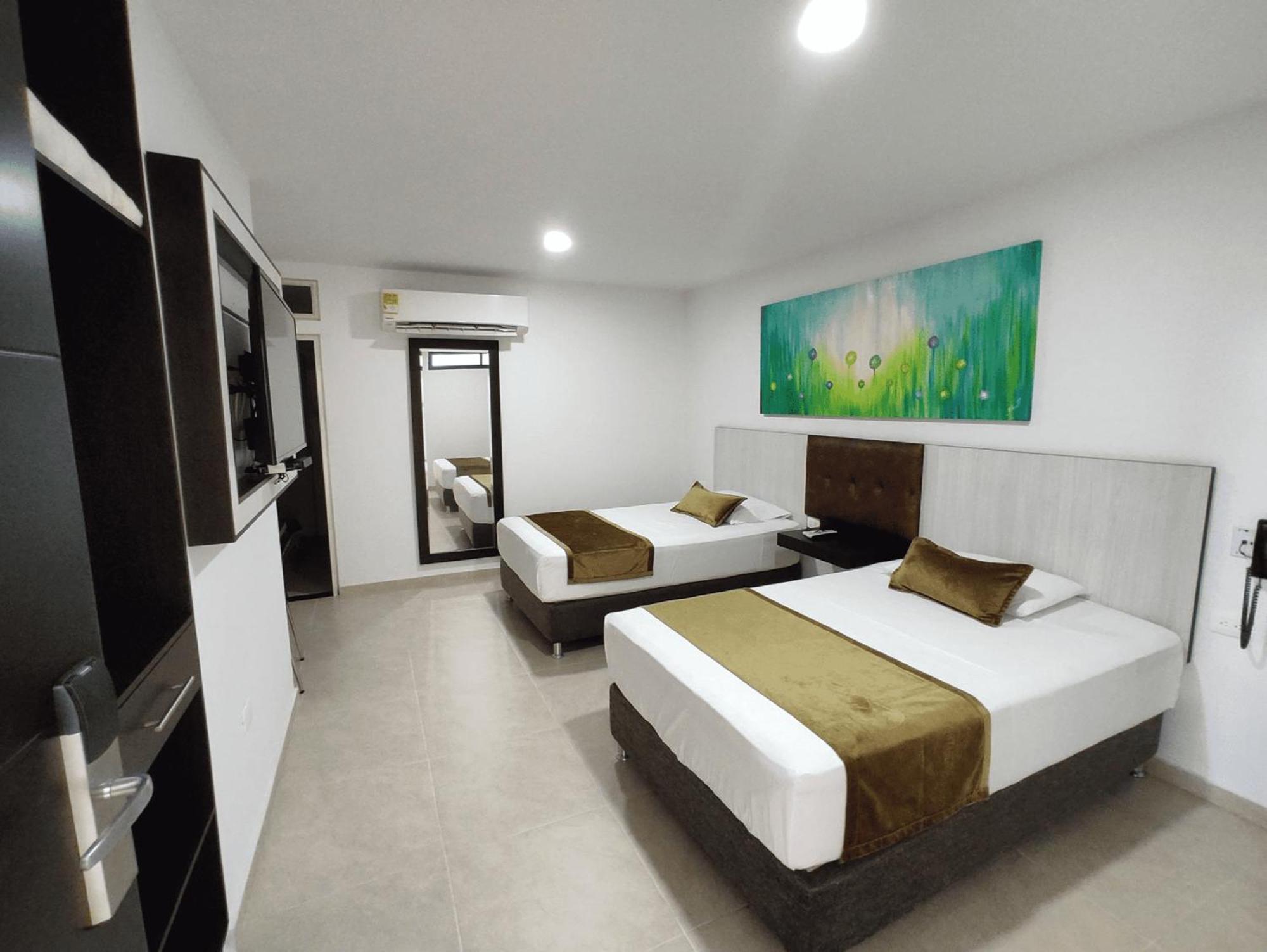 Hotel Andinos Plaza Florencia Florencia  Extérieur photo